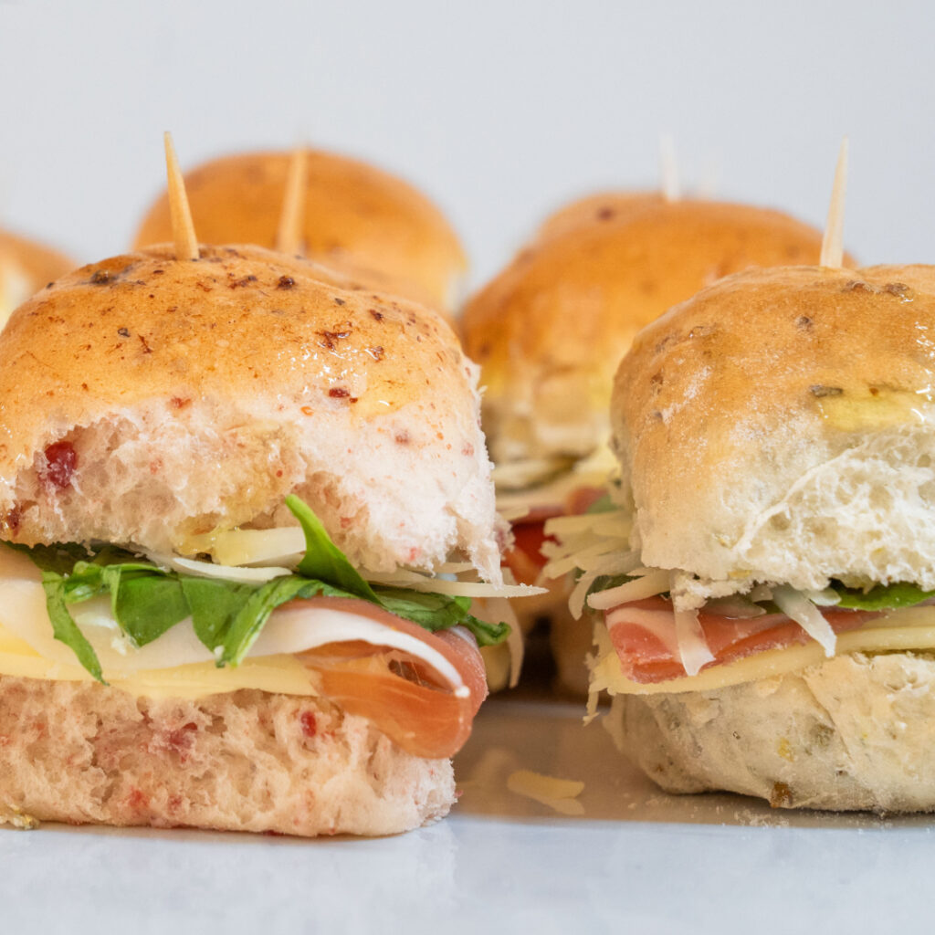 Bollito Jamón crudo, Rúcula y Queso hover